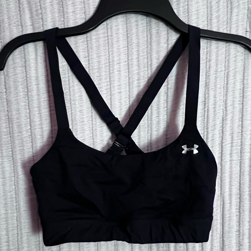 Under Armour Women's Black Compression Sports Bra